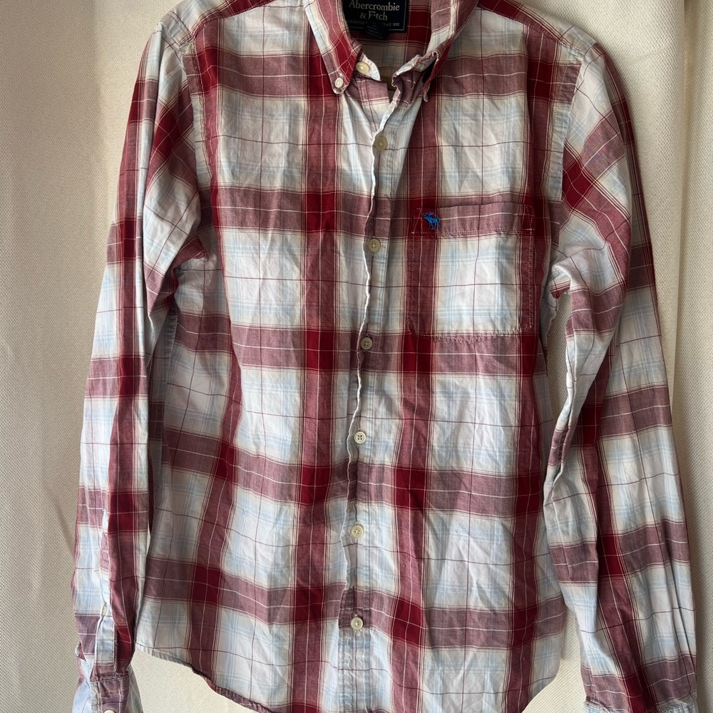 Abercrombie & Fitch Men's Red Plaid Shirt